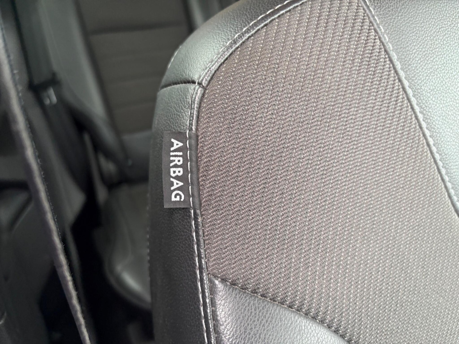 Used Ford Kuga 2015 for sale - 76572063: Photo 27