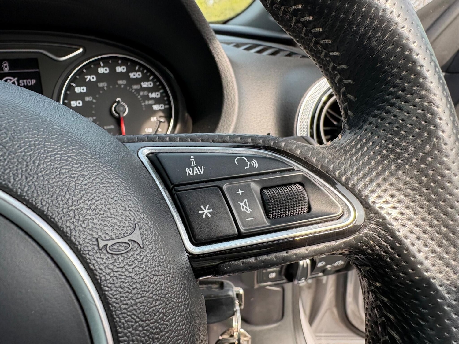 Used Audi A3 2014 for sale - 77993088: Photo 32