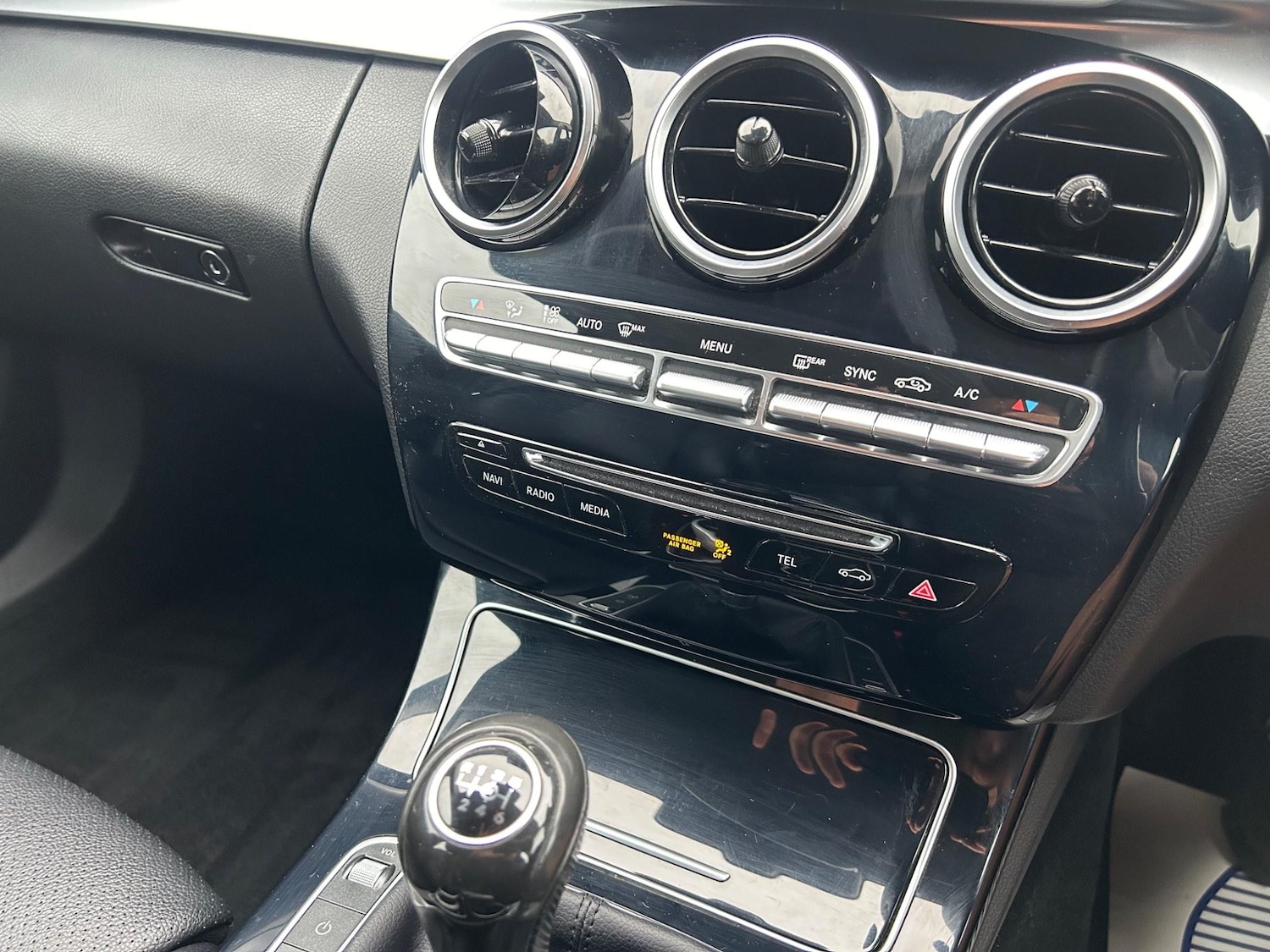 Used Mercedes-Benz C Class 2016 for sale - 76572075: Photo 21