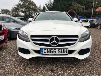 Used Mercedes-Benz C Class 2016 for sale - 76572075: Photo