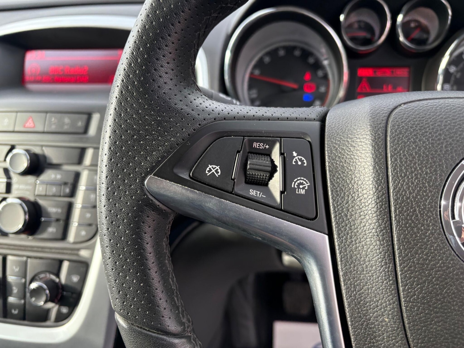 Used Vauxhall Astra GTC 2014 for sale - 76572029: Photo 14