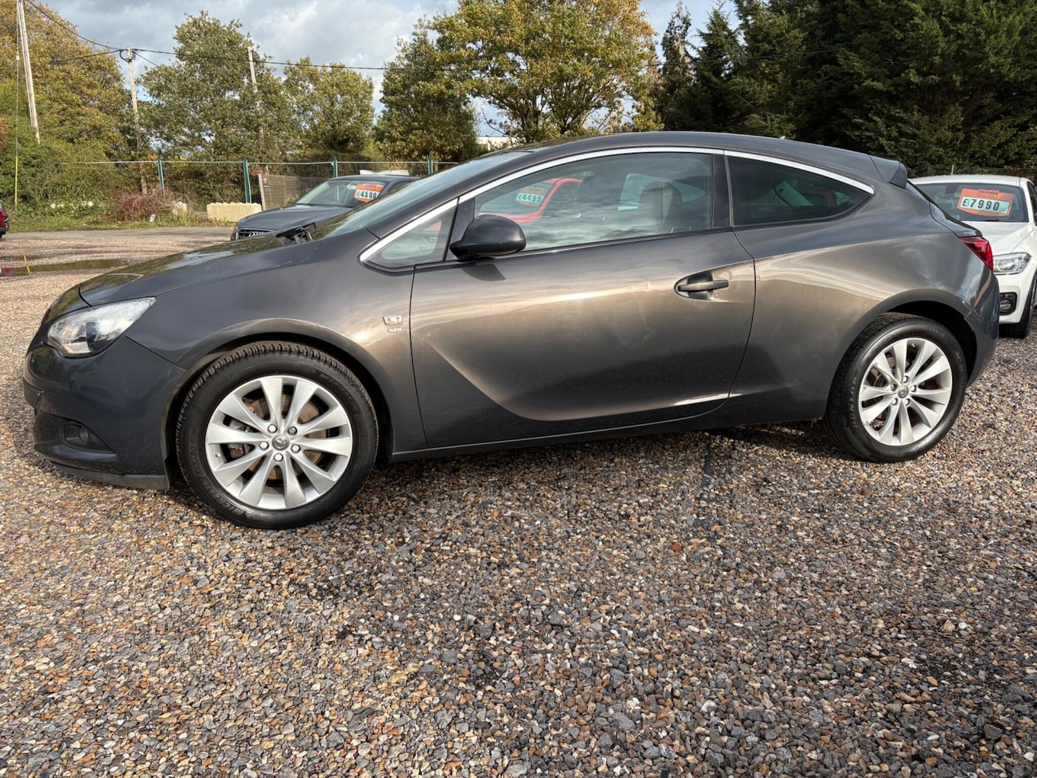 Used Vauxhall Astra GTC 2014 for sale - 76572029: Photo 2