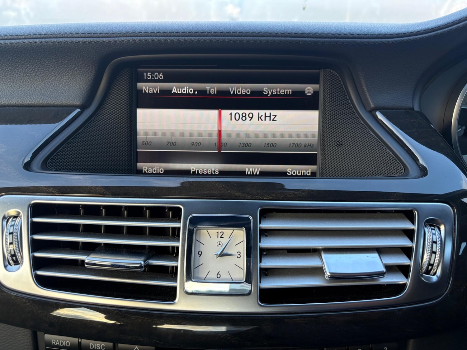 Used Mercedes-Benz CLS for sale - 77266600: Photo 15