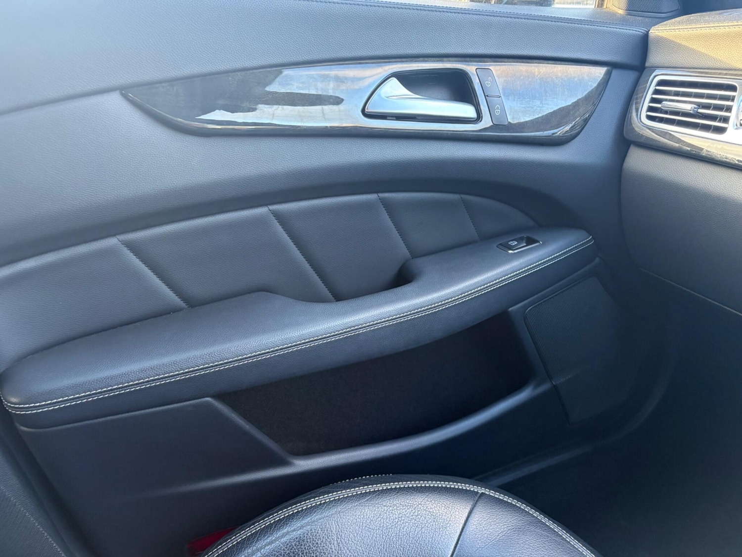 Used Mercedes-Benz CLS for sale - 77266600: Photo 25