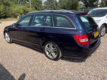 Used Mercedes-Benz C Class 2012 for sale - 79621698: Photo