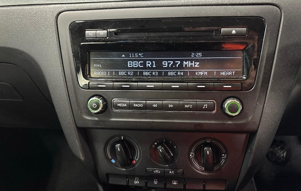 Used Skoda Rapid Spaceback 2014 for sale - 77156086: Photo 3