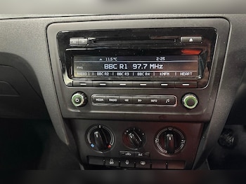 Used Skoda Rapid Spaceback 2014 for sale - 77498225: Photo