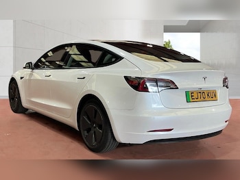 Used Tesla Model 3 2020 for sale - 79093801: Photo