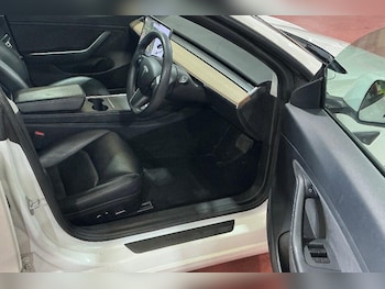 Used Tesla Model 3 2020 for sale - 79093801: Photo