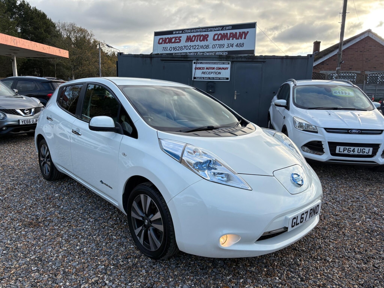 Used Nissan Leaf 2017 for sale - 76700757: Photo 1