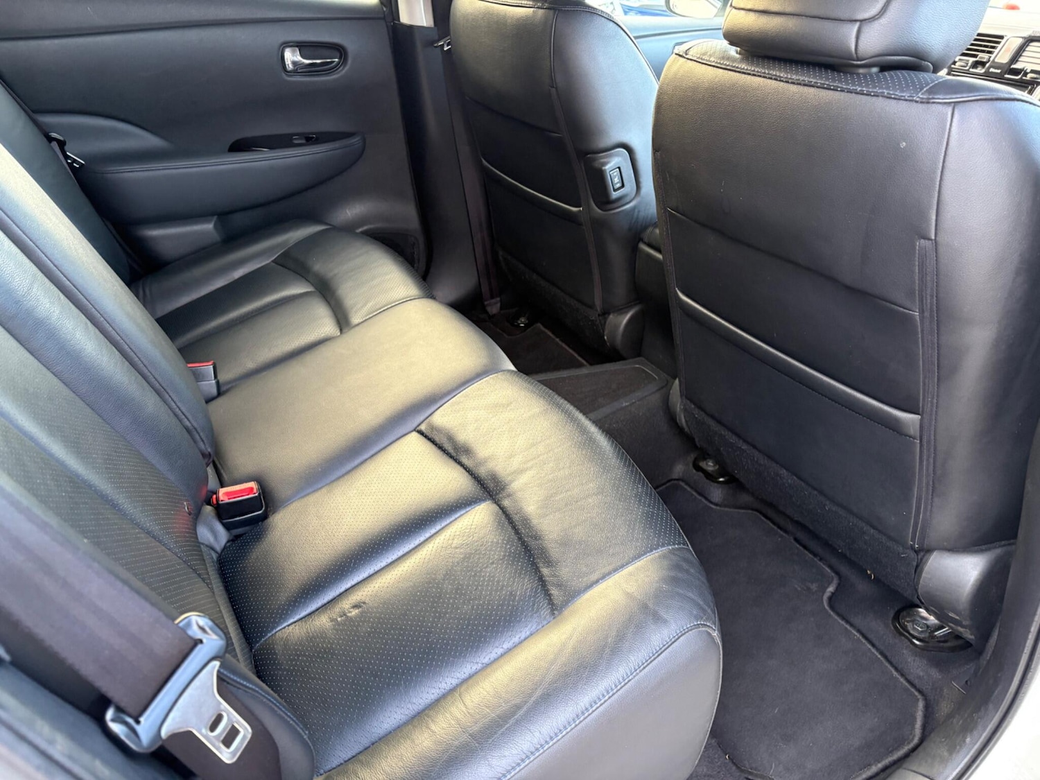 Used Nissan Leaf 2017 for sale - 76700757: Photo 17