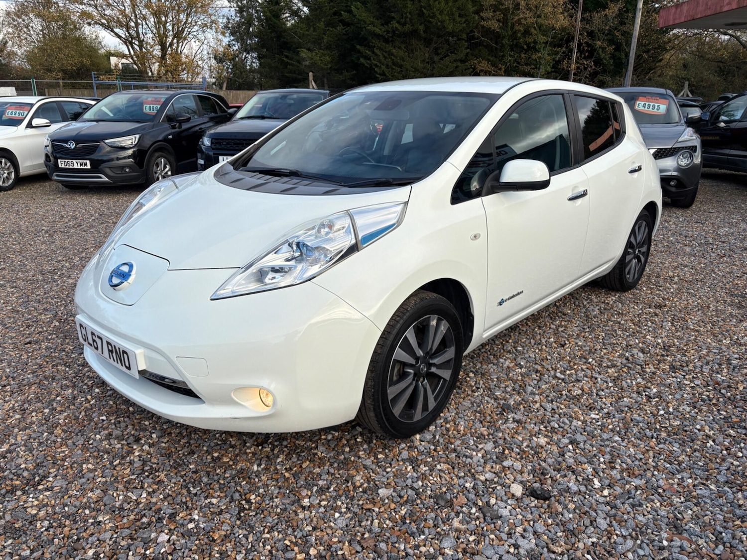 Used Nissan Leaf 2017 for sale - 76700757: Photo 2