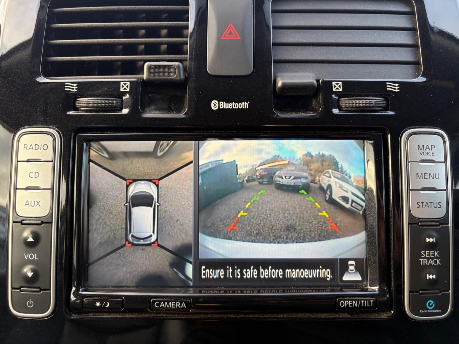 Used Nissan Leaf 2017 for sale - 76700757: Photo 24