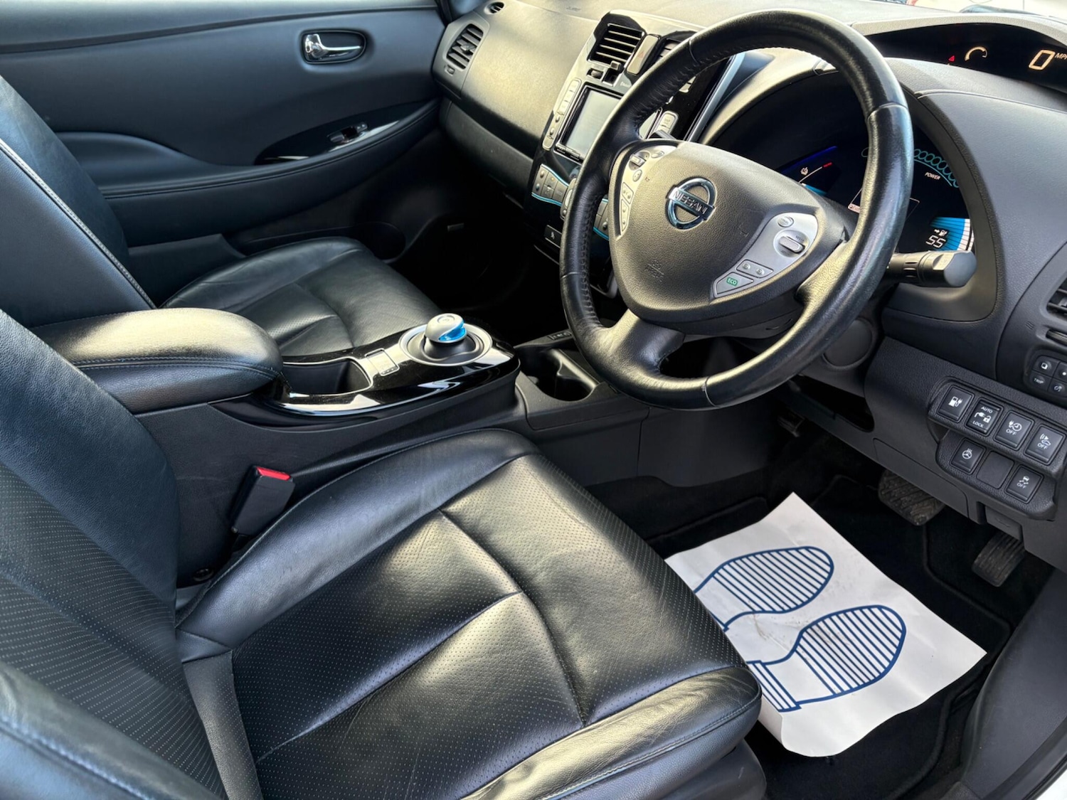 Used Nissan Leaf 2017 for sale - 76700757: Photo 3