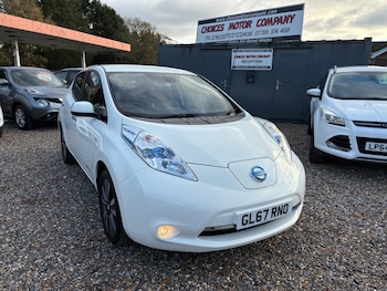 Used Nissan Leaf 2017 for sale - 76700757: Photo