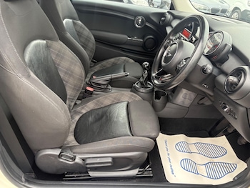 Used MINI Hatch 2015 for sale - 76573174: Photo