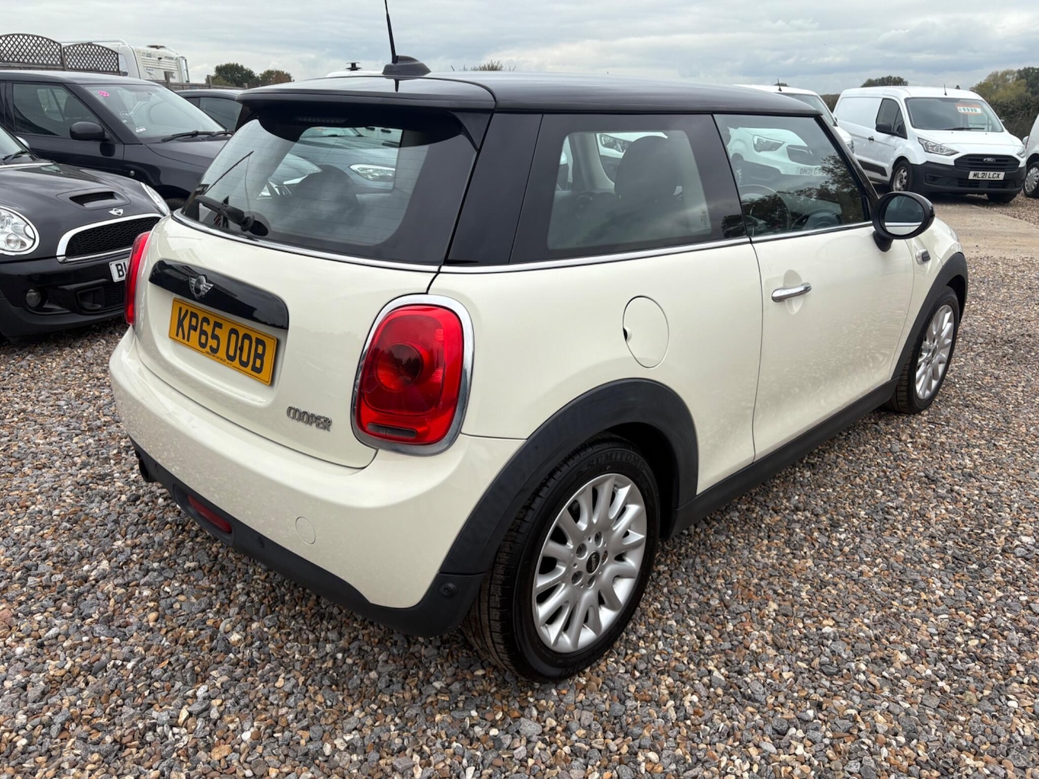 Used MINI Hatch 2015 for sale - 76573174: Photo 9