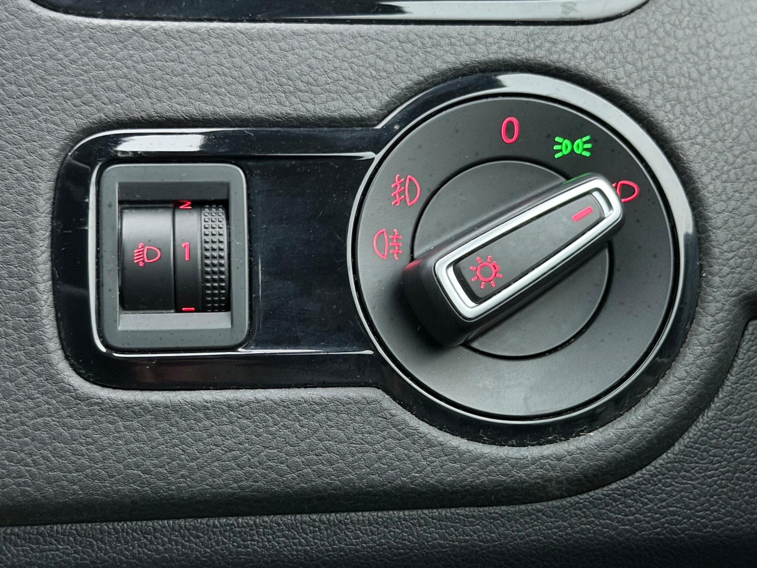 Used Volkswagen Polo 2017 for sale - 77457443: Photo 30