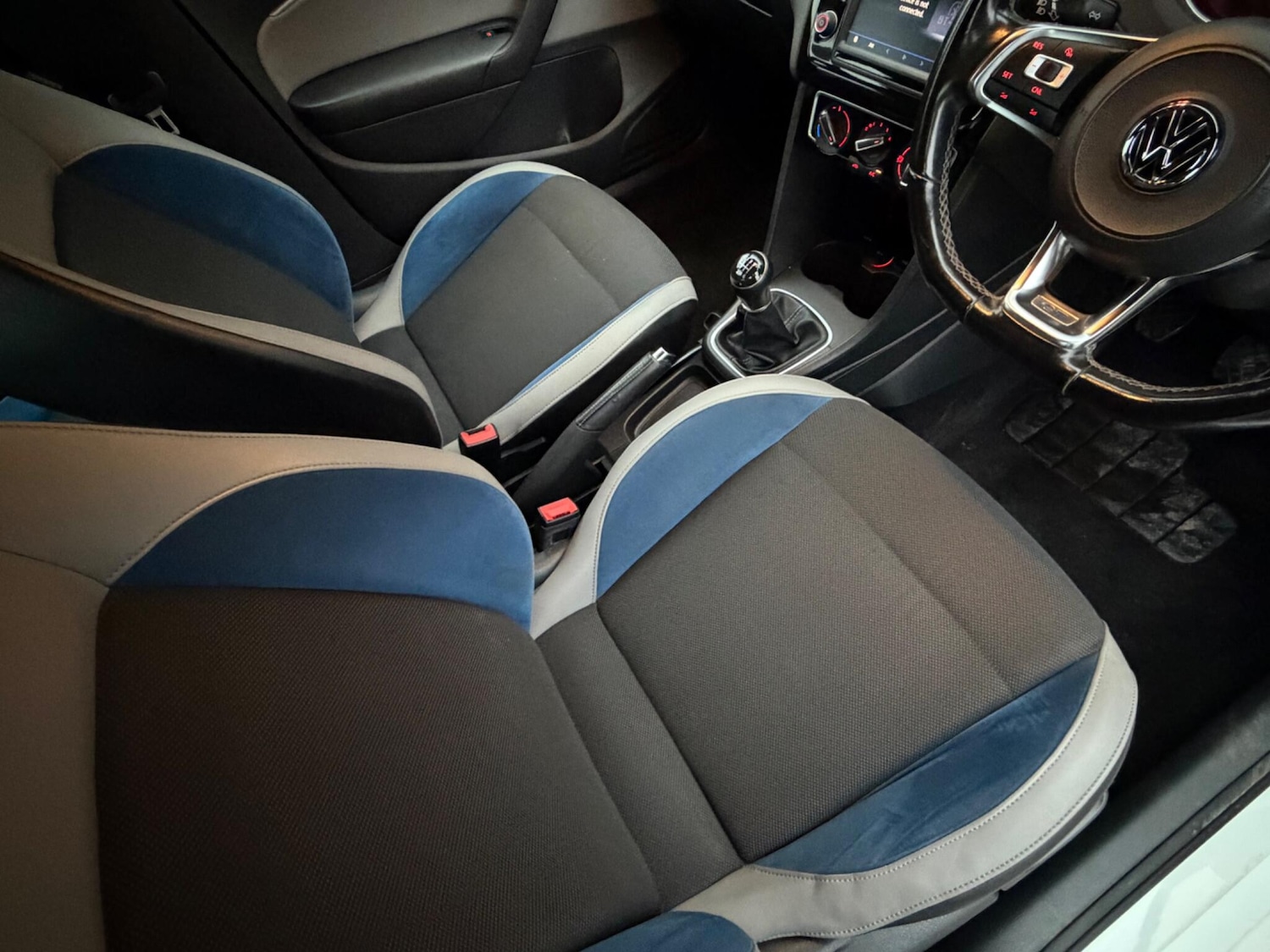 Used Volkswagen Polo 2017 for sale - 77457443: Photo 45