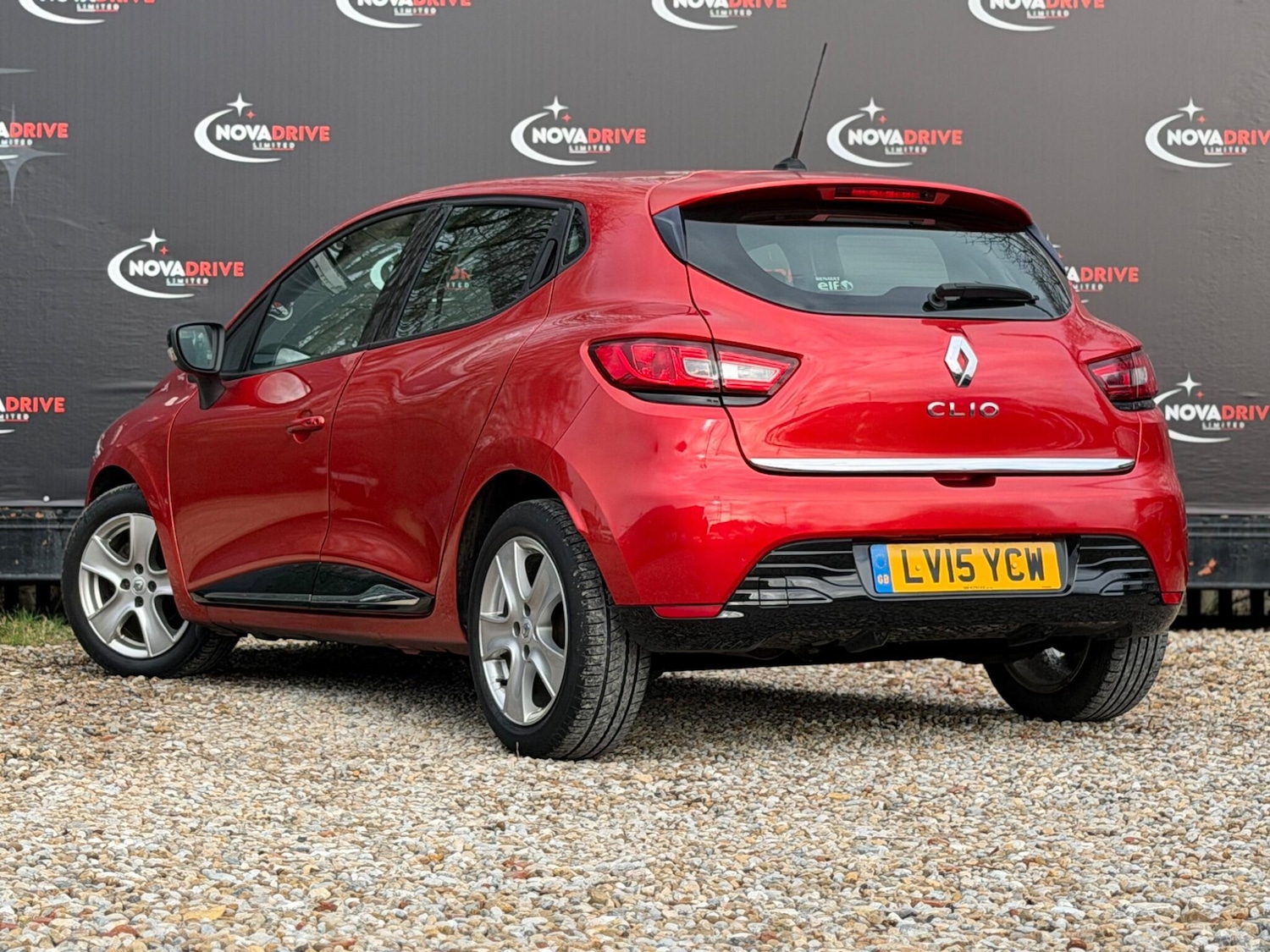 Used Renault Clio 2015 for sale - 77457444: Photo 16