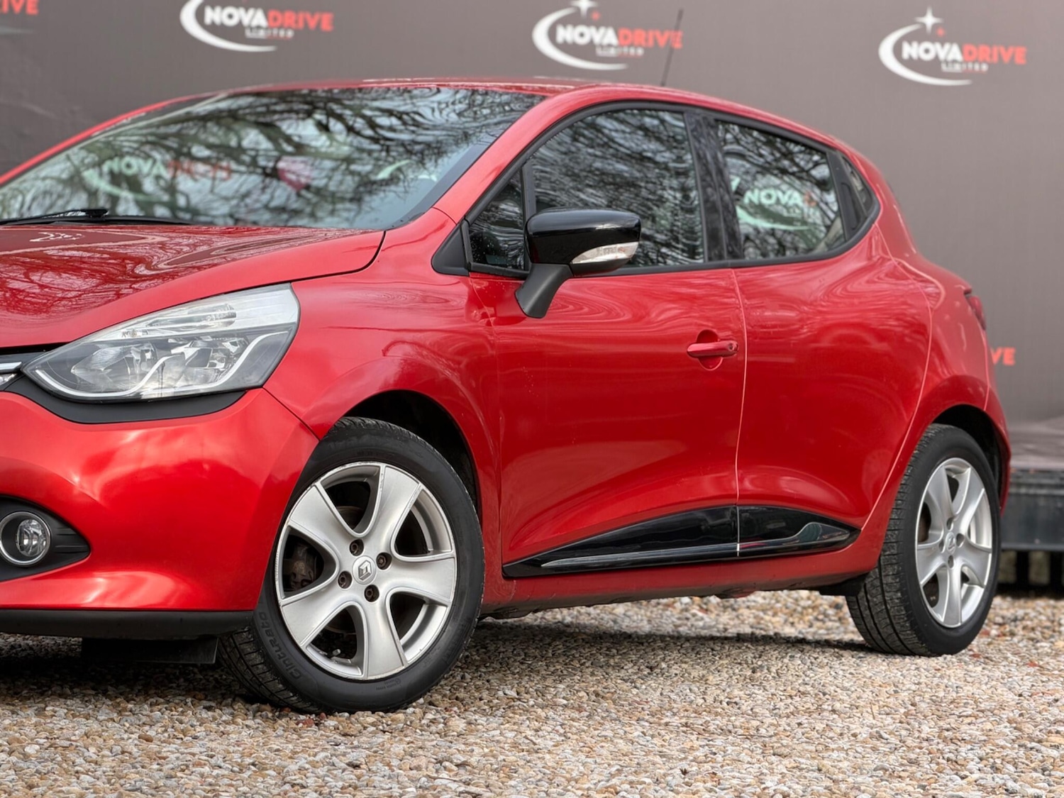Used Renault Clio 2015 for sale - 77457444: Photo 3