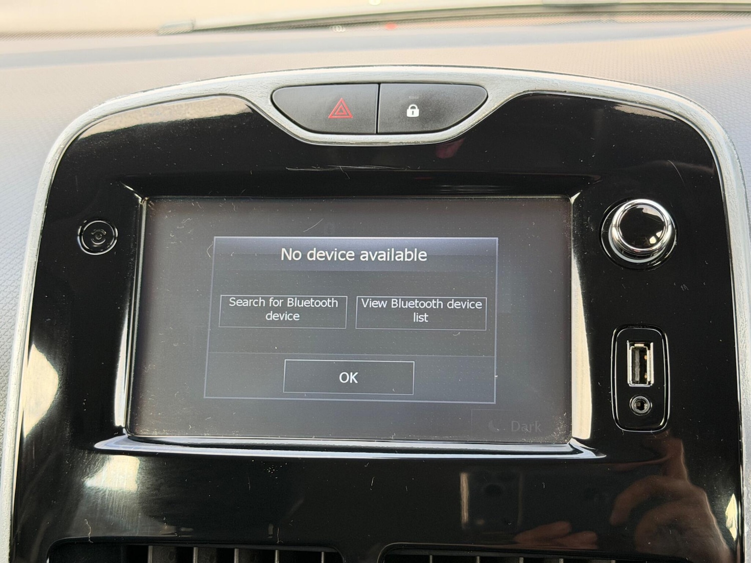 Used Renault Clio 2015 for sale - 77457444: Photo 35