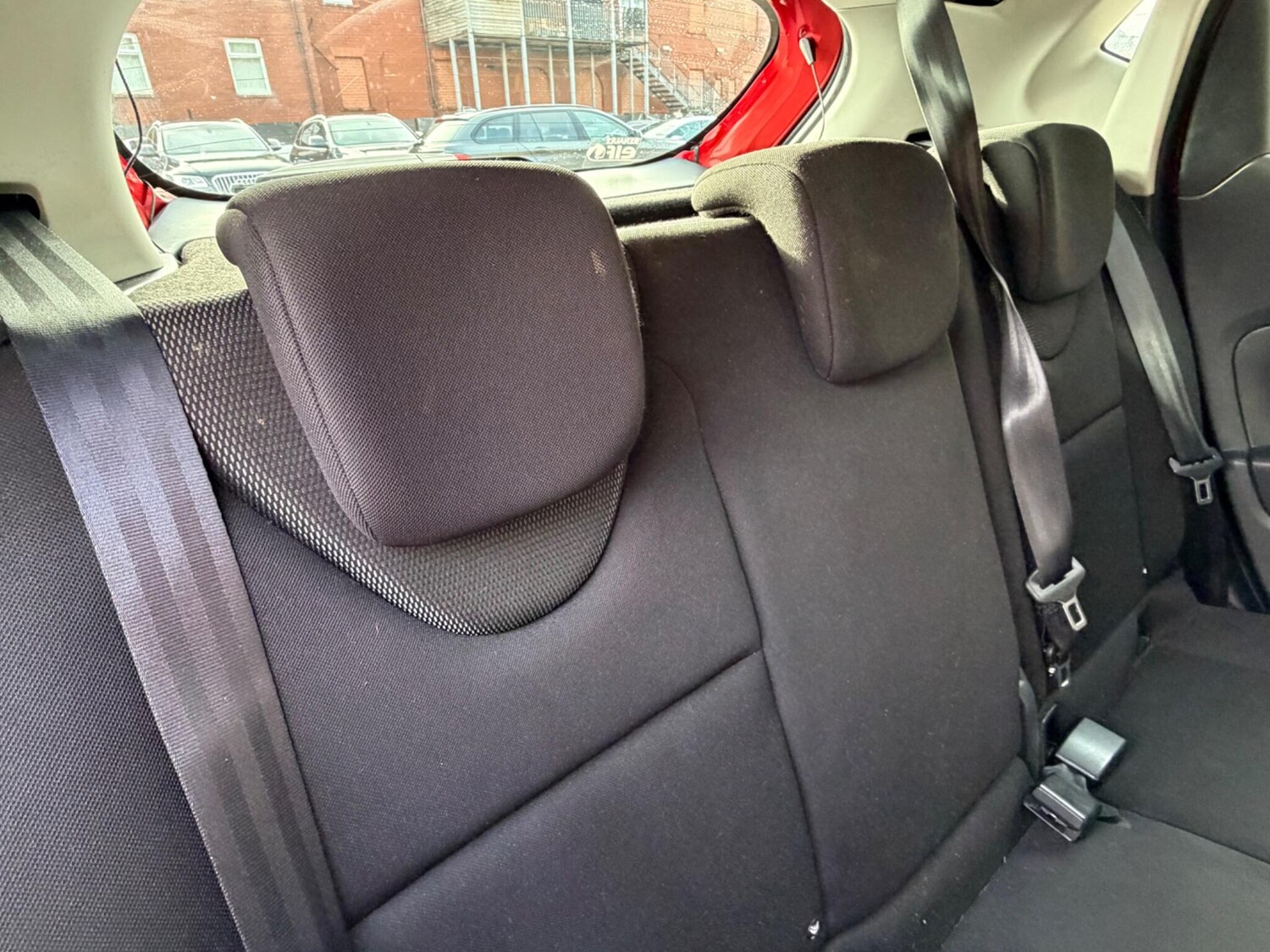 Used Renault Clio 2015 for sale - 77457444: Photo 41