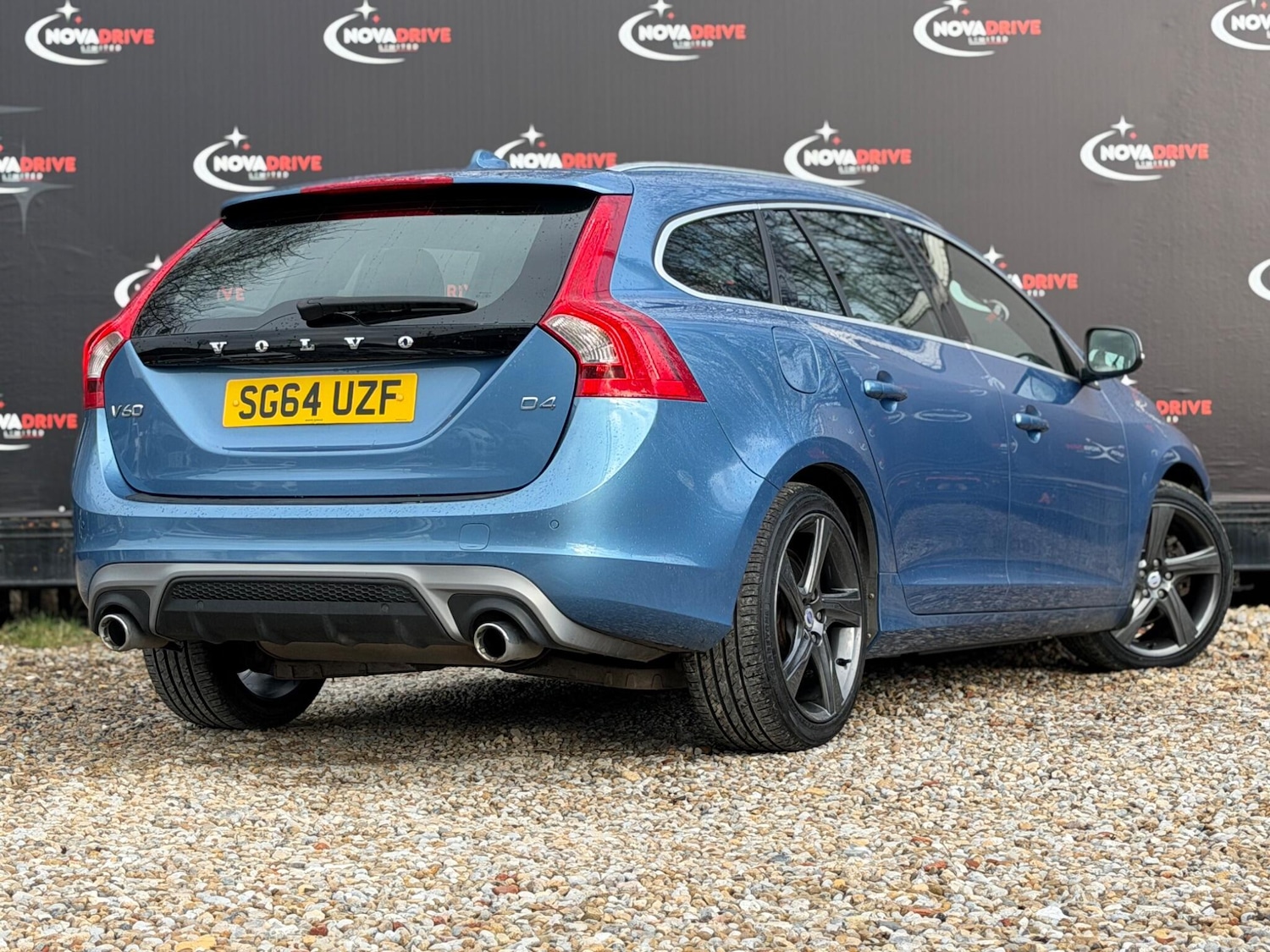 Used Volvo V60 2014 for sale - 77457461: Photo 10