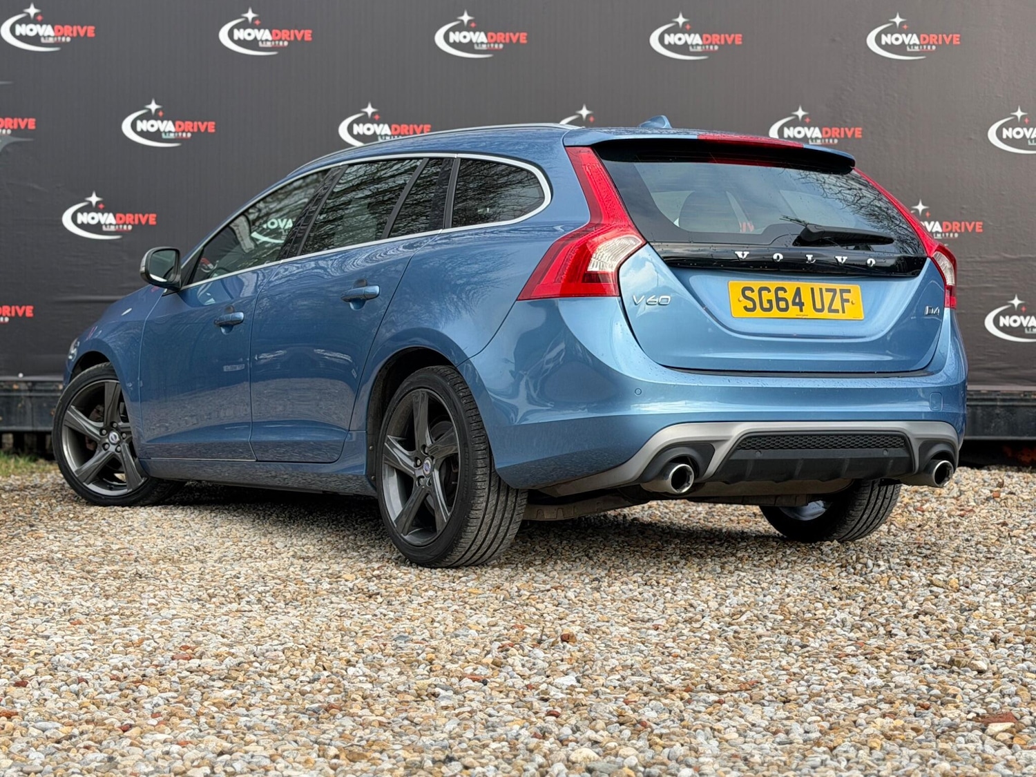 Used Volvo V60 2014 for sale - 77457461: Photo 16