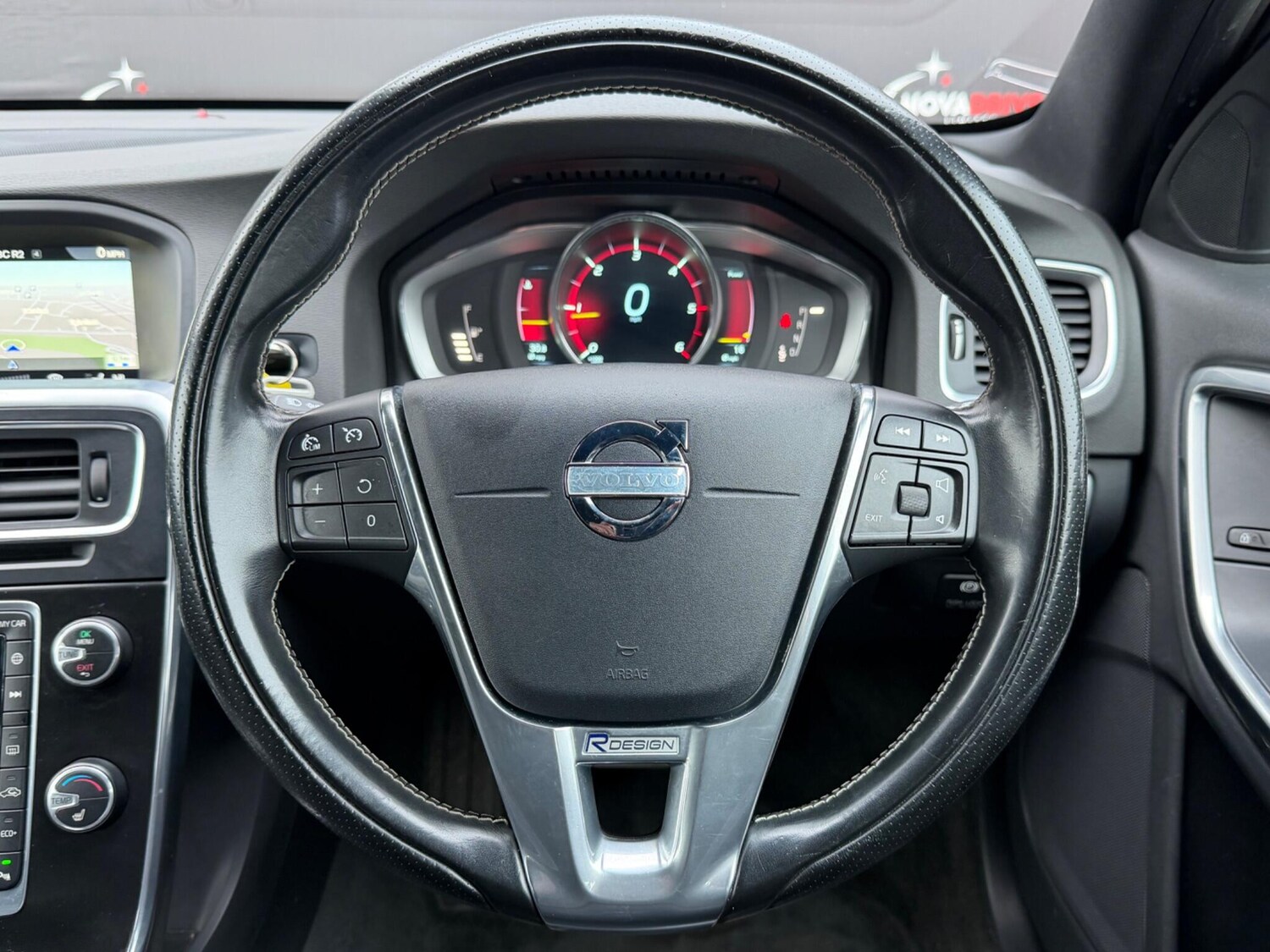 Used Volvo V60 2014 for sale - 77457461: Photo 35