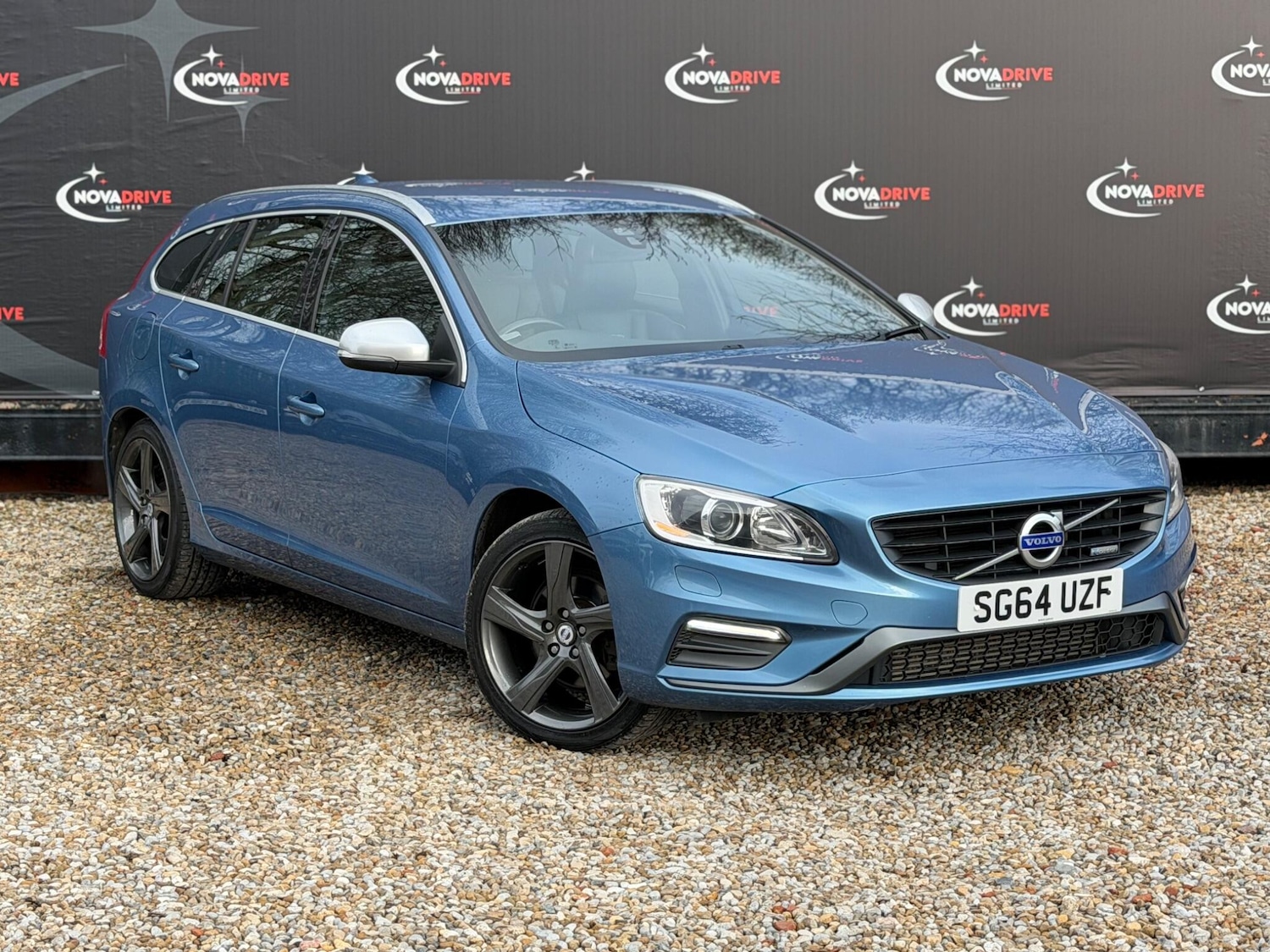 Used Volvo V60 2014 for sale - 77457461: Photo 5