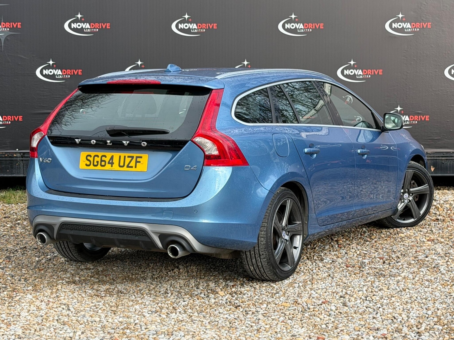 Used Volvo V60 2014 for sale - 77457461: Photo 9