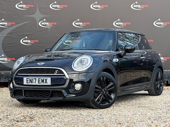 Used MINI Hatch 2017 for sale - 77457457: Photo