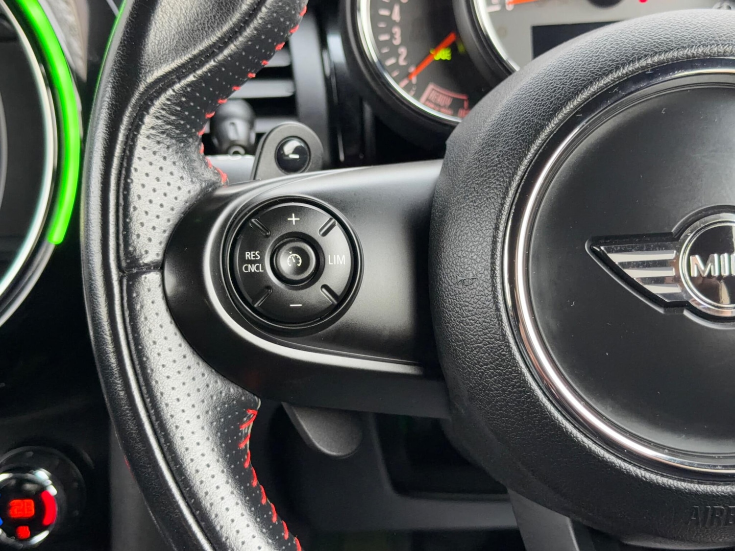 Used MINI Hatch 2017 for sale - 77457457: Photo 30