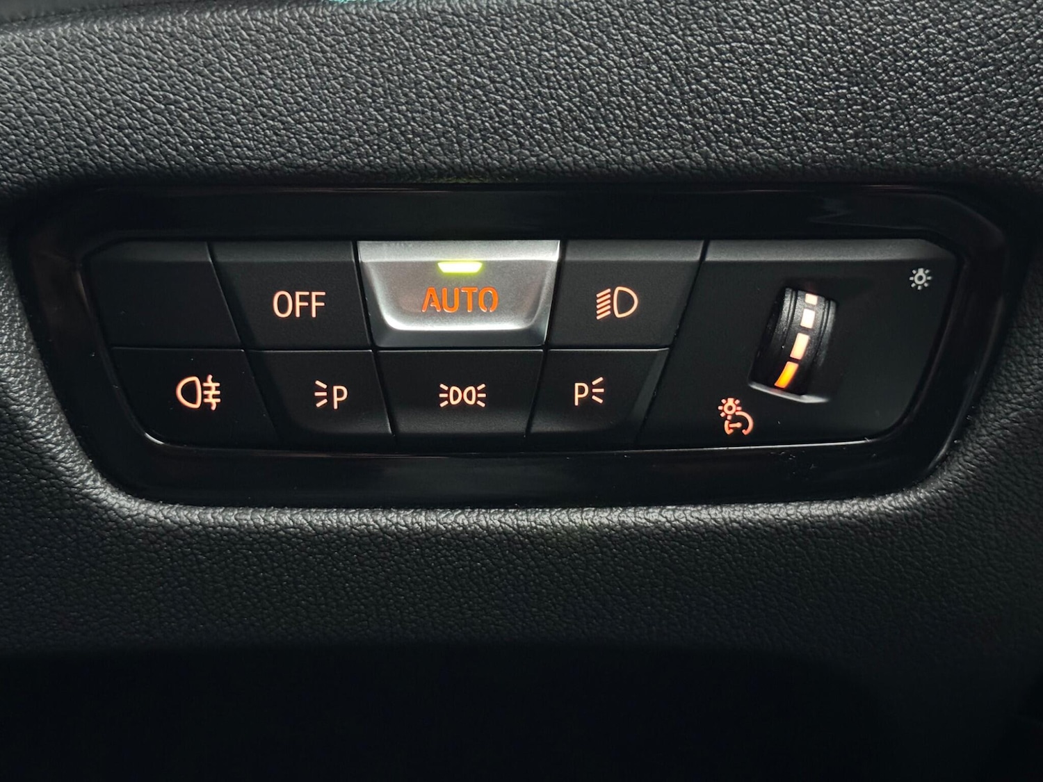 Used BMW 3 Series 2023 for sale - 76423973: Photo 34