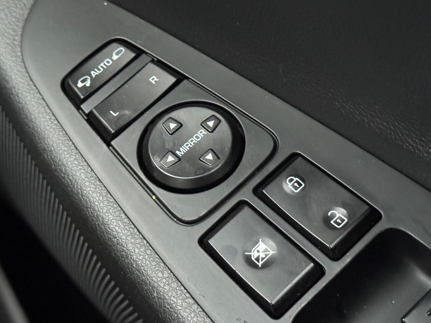 Used Hyundai TUCSON 2016 for sale - 76473337: Photo 28