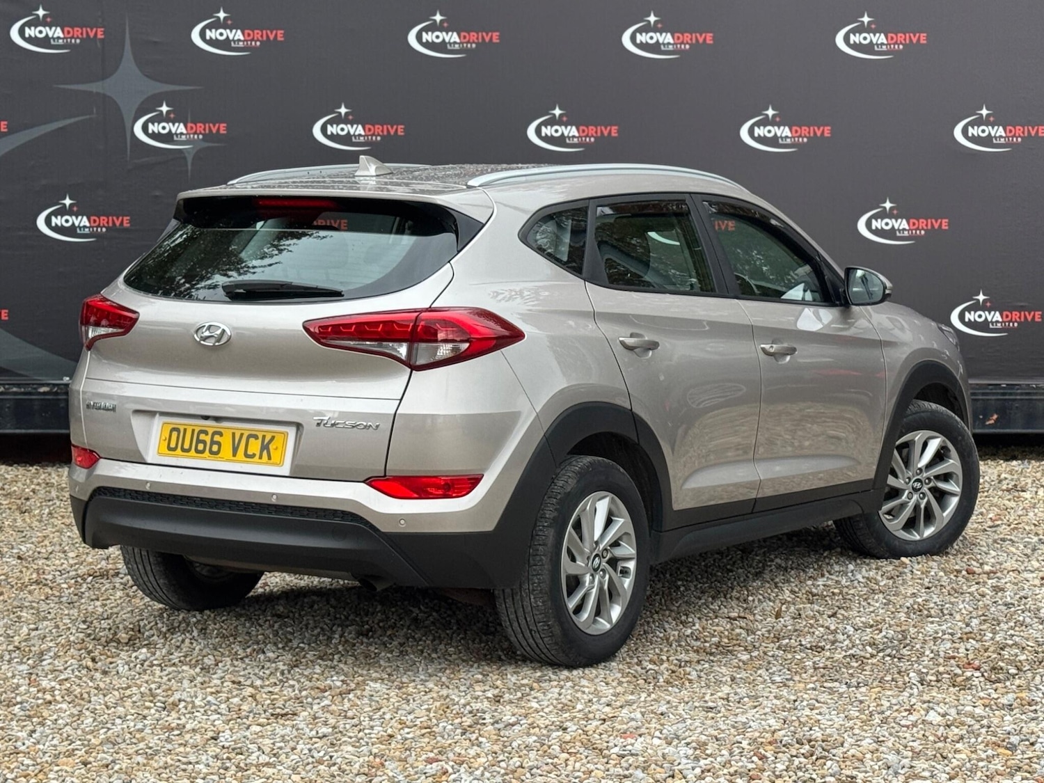 Used Hyundai TUCSON 2016 for sale - 76473337: Photo 9