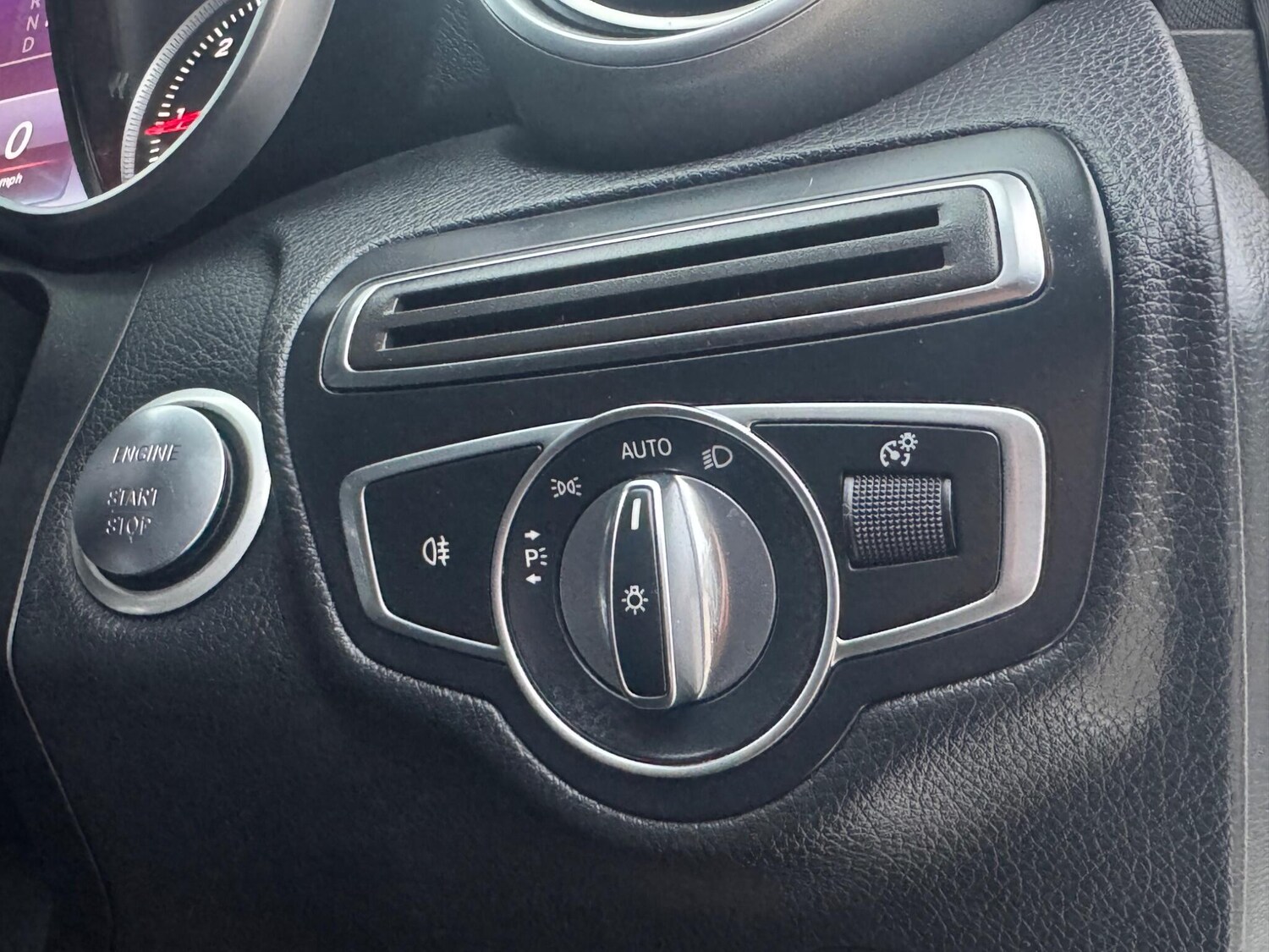 Used Mercedes-Benz C Class 2017 for sale - 78220680: Photo 47