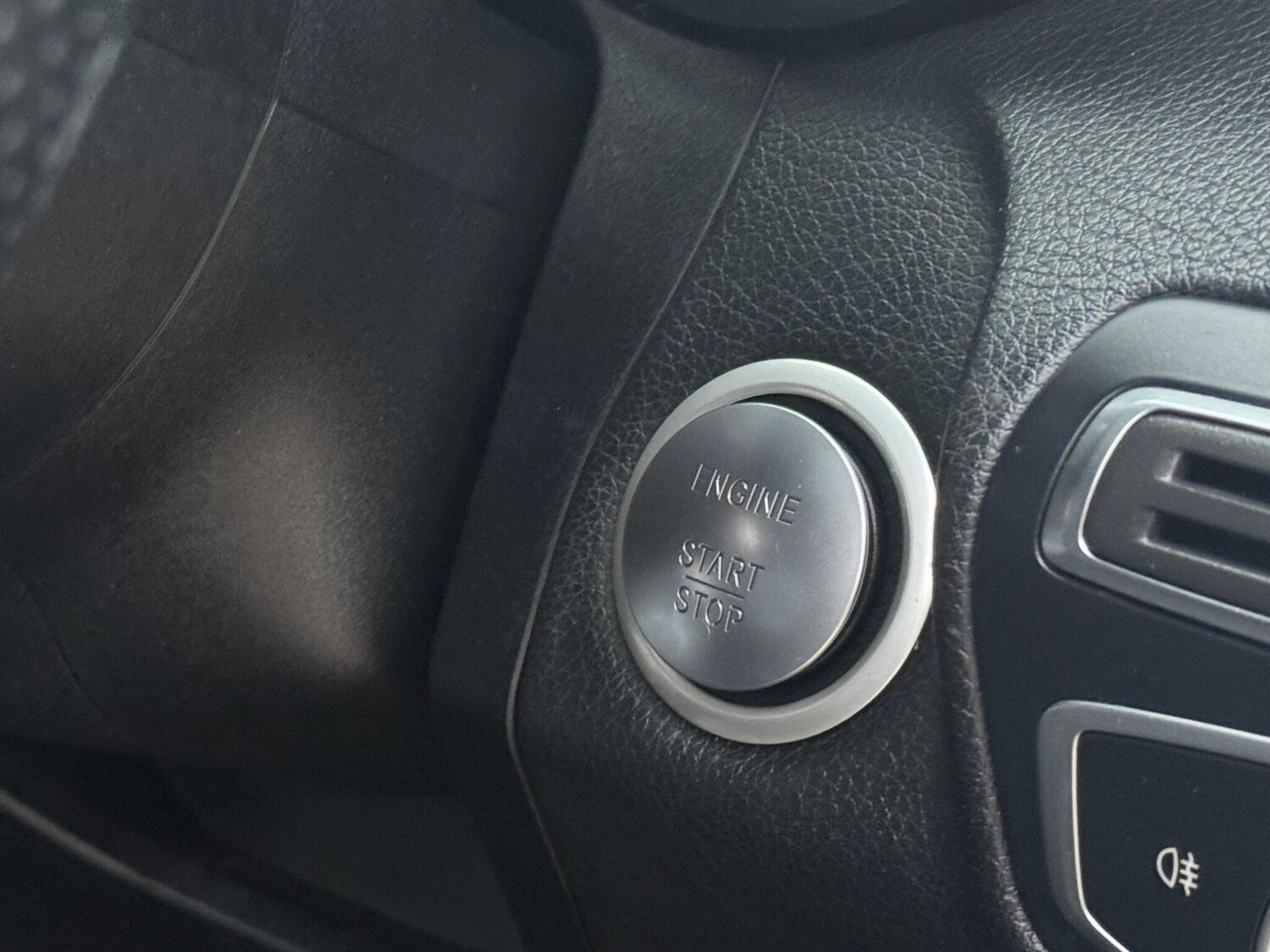 Used Mercedes-Benz C Class 2017 for sale - 78220680: Photo 48