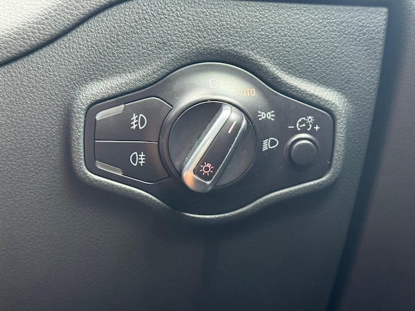 Used Audi Q5 2015 for sale - 76175483: Photo 32
