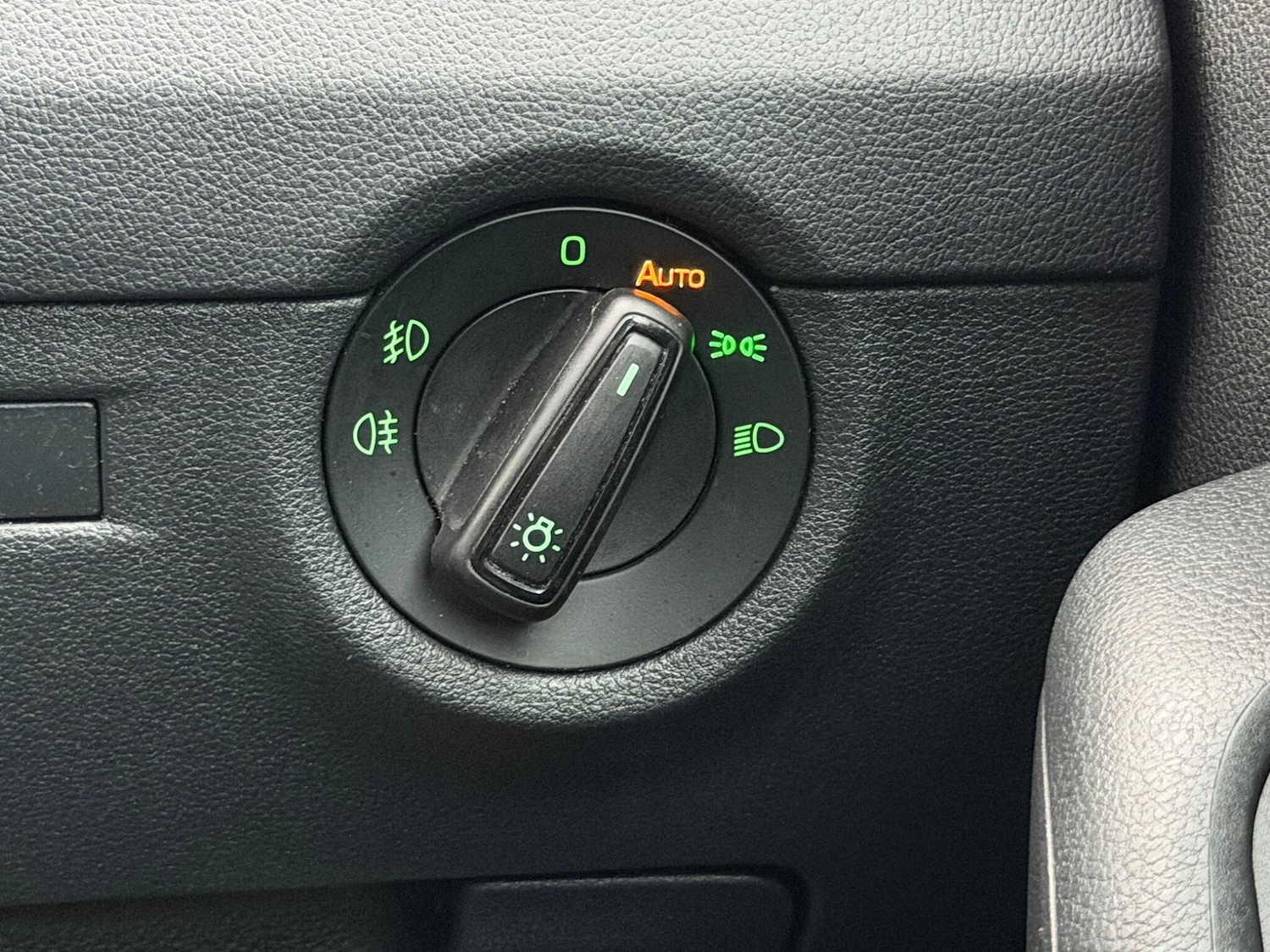 Used Skoda Octavia 2017 for sale - 77457445: Photo 33