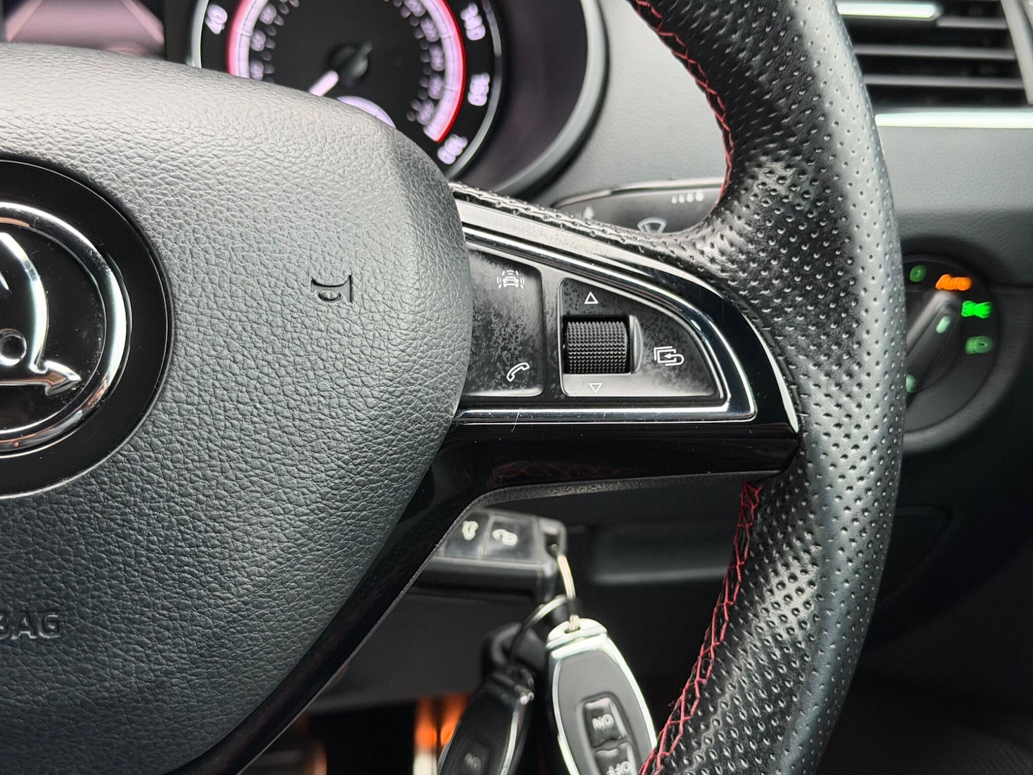 Used Skoda Octavia 2017 for sale - 77457445: Photo 35