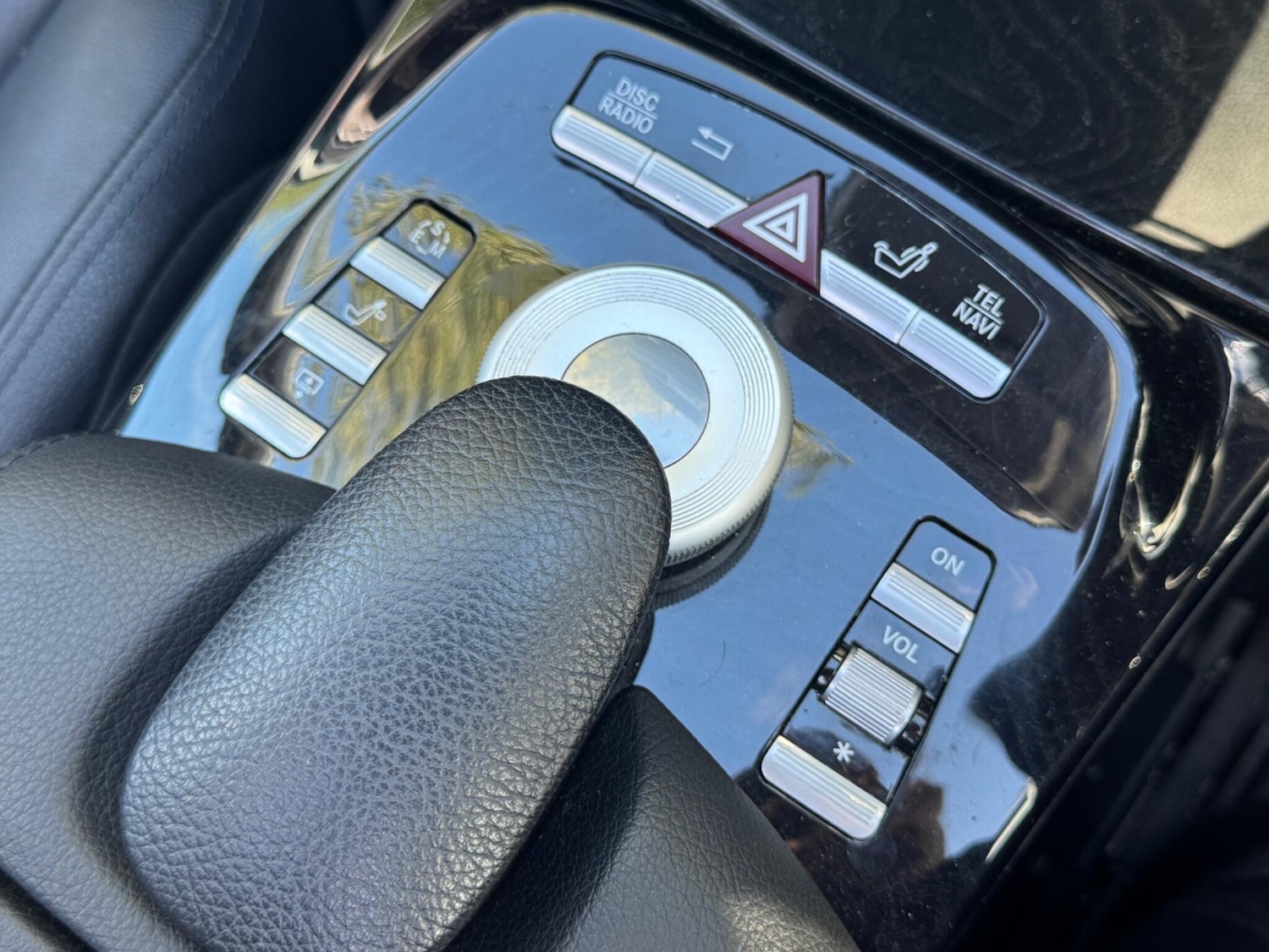 Used Mercedes-Benz S Class 2011 for sale - 77457469: Photo 35