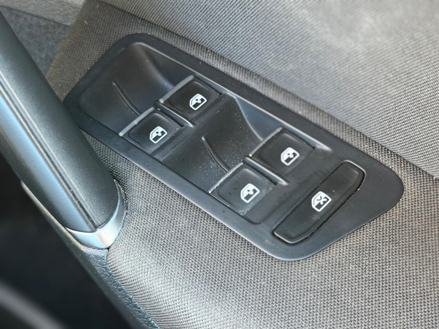 Used Volkswagen Golf 2017 for sale - 78220661: Photo 29