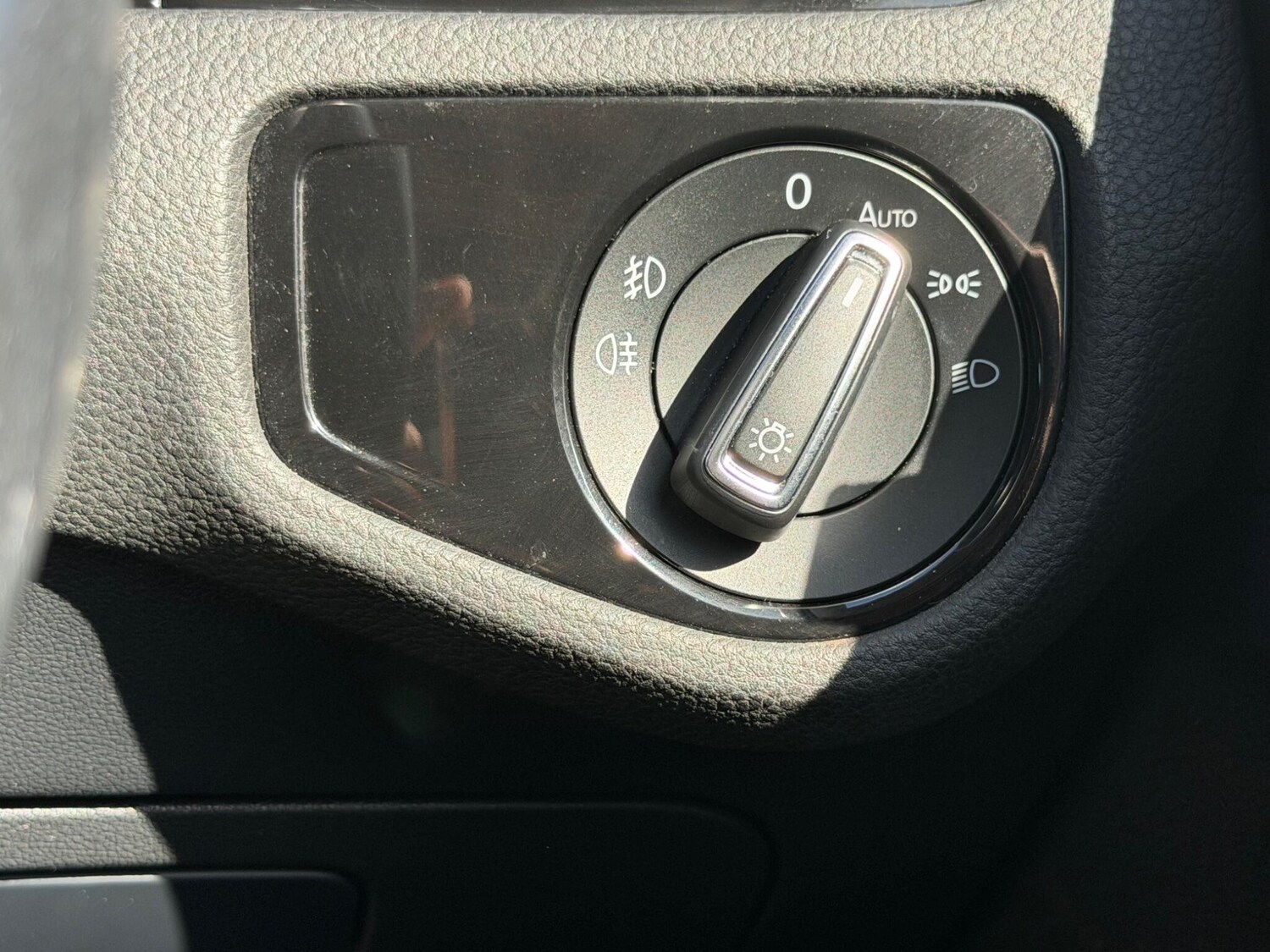 Used Volkswagen Golf 2017 for sale - 78220661: Photo 31