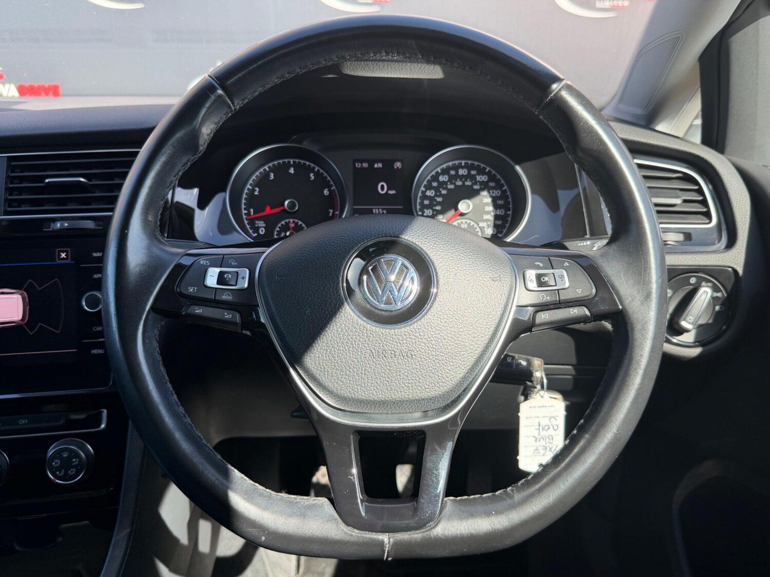 Used Volkswagen Golf 2017 for sale - 78220661: Photo 32