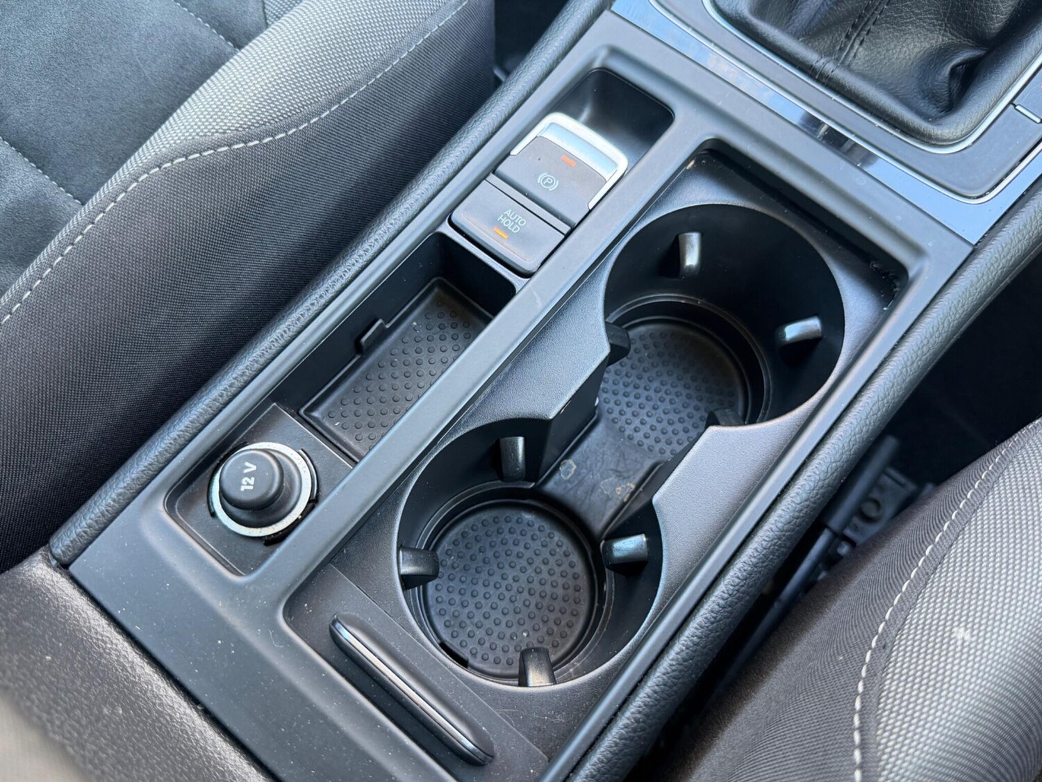 Used Volkswagen Golf 2017 for sale - 78220661: Photo 37