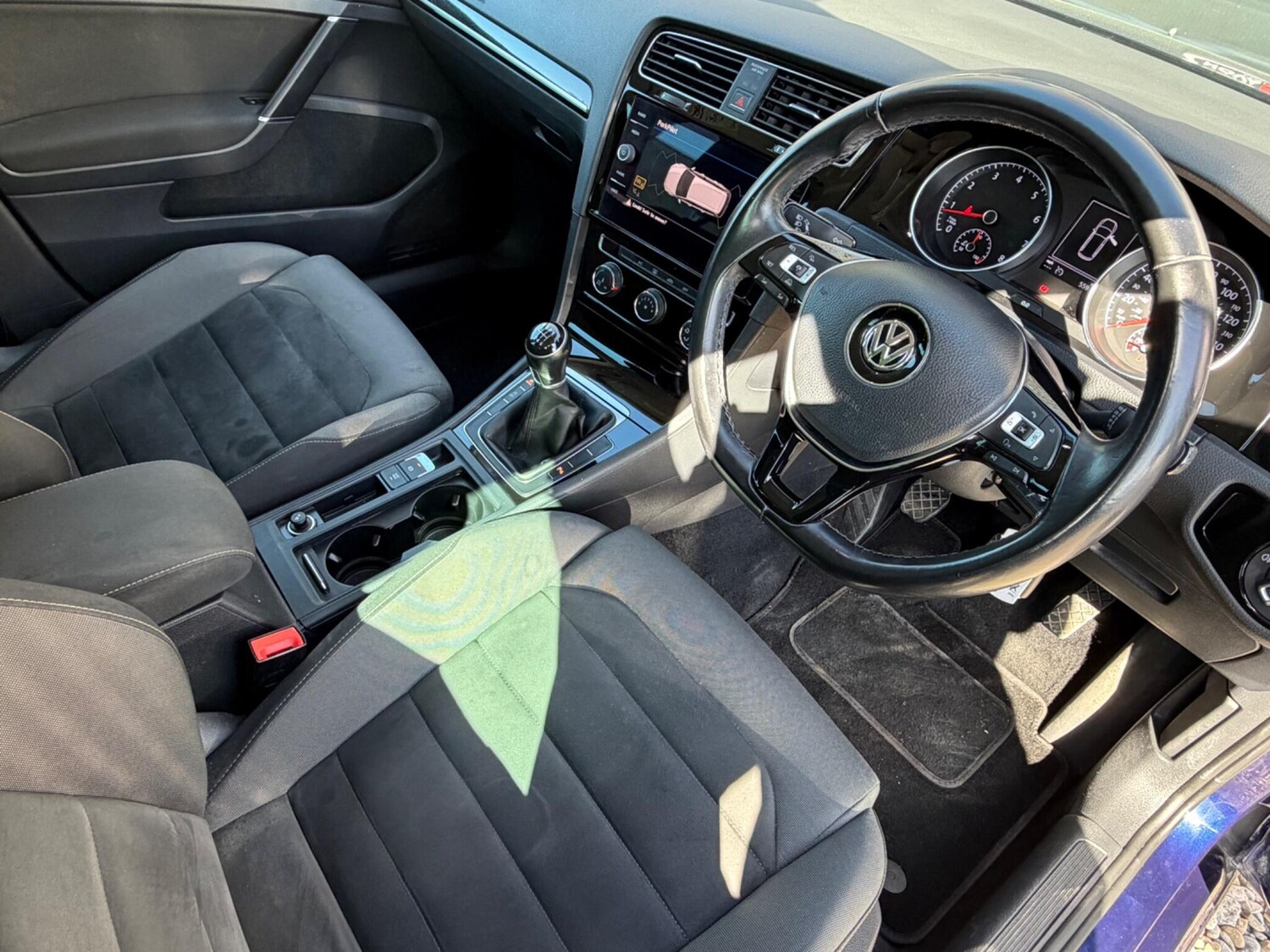 Used Volkswagen Golf 2017 for sale - 78220661: Photo 50