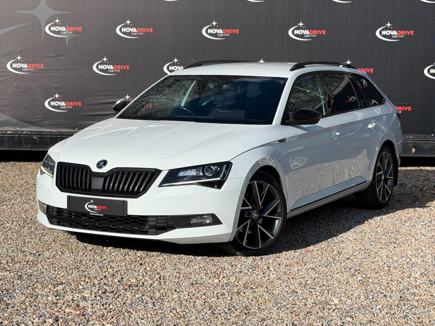 Used Skoda Superb 2018 for sale - 78220670: Photo 1