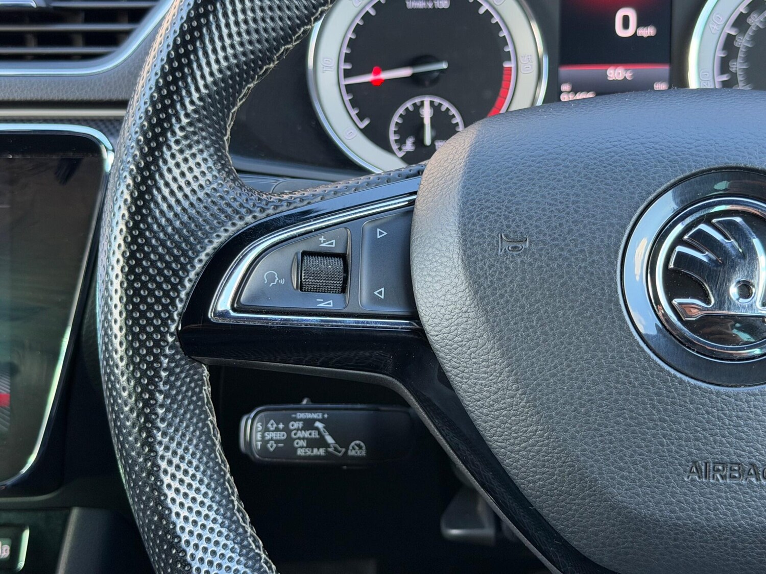 Used Skoda Superb 2018 for sale - 78220670: Photo 33